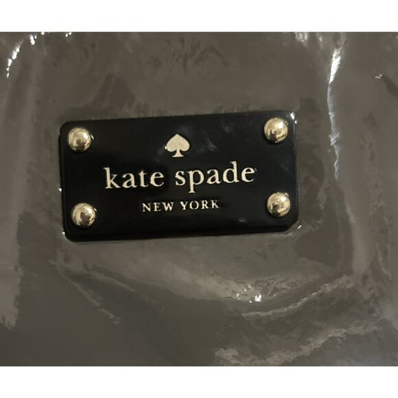 NWT Kate Spade Carlisle Street Elena Patent Leather Black and Grey Purse Handbag